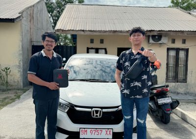 Foto Serah Terima Mobil Honda Pekanbaru web (1)
